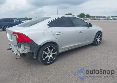 2012 Volvo S60 T5 z USA, uszkodzony, nr VIN YV1622FS0C2039568